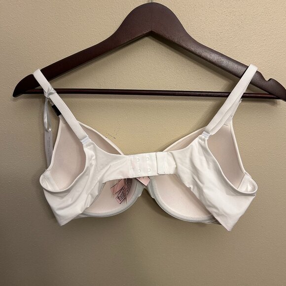 NWT Victoria's Secret T-Shirt Lightly Lined Full Coverage Bra Women 36C White - Picture 2 of 16